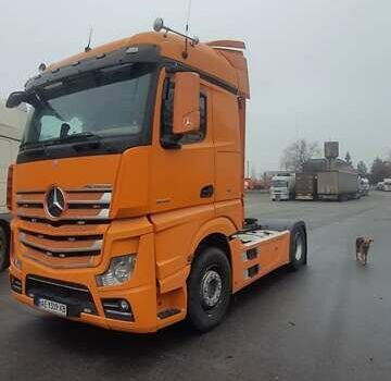 Мерседес Актрос, объемом двигателя 12.8 л и пробегом 900 тыс. км за 20000 $, фото 1 на Automoto.ua