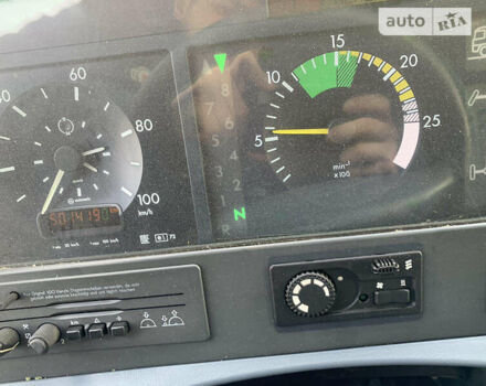 Желтый Мерседес Актрос, объемом двигателя 11.9 л и пробегом 700 тыс. км за 11000 $, фото 11 на Automoto.ua