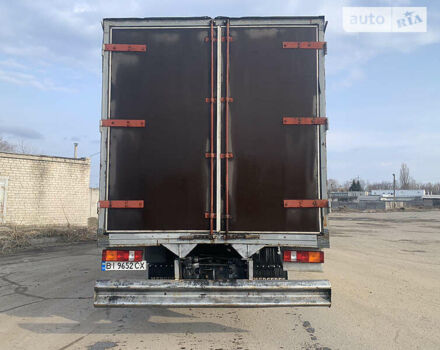 Желтый Мерседес Актрос, объемом двигателя 11.9 л и пробегом 700 тыс. км за 11000 $, фото 3 на Automoto.ua