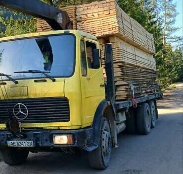 Жовтий Мерседес Актрос, об'ємом двигуна 0 л та пробігом 500 тис. км за 12500 $, фото 2 на Automoto.ua