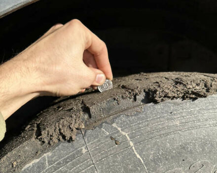 Желтый Мерседес Актрос, объемом двигателя 11.95 л и пробегом 2 тыс. км за 13500 $, фото 29 на Automoto.ua