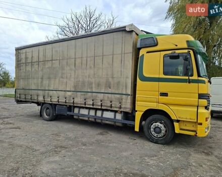 Желтый Мерседес Актрос, объемом двигателя 11.95 л и пробегом 2 тыс. км за 16000 $, фото 6 на Automoto.ua