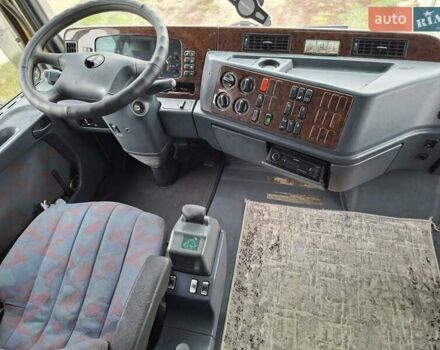 Желтый Мерседес Актрос, объемом двигателя 11.95 л и пробегом 2 тыс. км за 16000 $, фото 18 на Automoto.ua