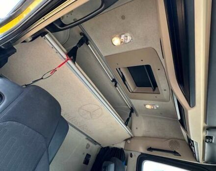 Мерседес Актрос 2013 в Киеве на Automoto.ua Желтый Мерседес Актрос, объемом двигателя 12.8 л и пробегом 973 тыс. км за 14500 $, фото 21 на Automoto.ua