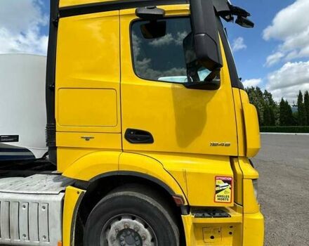 Мерседес Актрос 2013 в Киеве на Automoto.ua Желтый Мерседес Актрос, объемом двигателя 12.8 л и пробегом 973 тыс. км за 14500 $, фото 13 на Automoto.ua