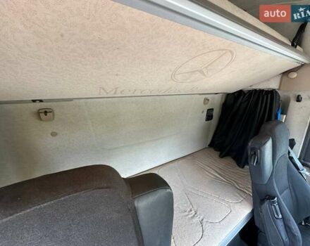 Мерседес Актрос 2013 в Киеве на Automoto.ua Желтый Мерседес Актрос, объемом двигателя 12.8 л и пробегом 973 тыс. км за 14500 $, фото 24 на Automoto.ua