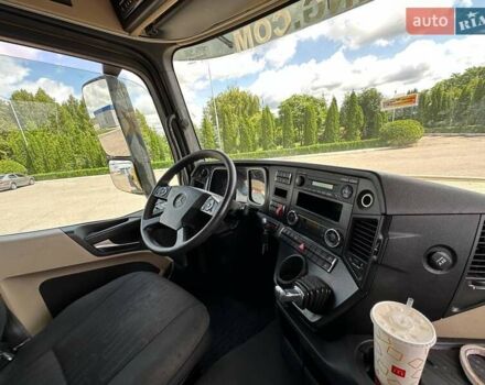 Мерседес Актрос 2013 в Киеве на Automoto.ua Желтый Мерседес Актрос, объемом двигателя 12.8 л и пробегом 973 тыс. км за 14500 $, фото 29 на Automoto.ua