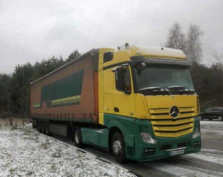 Мерседес Актрос 2013 в Львове на Automoto.ua Желтый Мерседес Актрос, объемом двигателя 12.9 л и пробегом 695 тыс. км за 25999 $, фото 7 на Automoto.ua