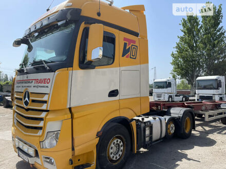 Жовтий Мерседес Актрос, об'ємом двигуна 13 л та пробігом 890 тис. км за 24800 $, фото 1 на Automoto.ua