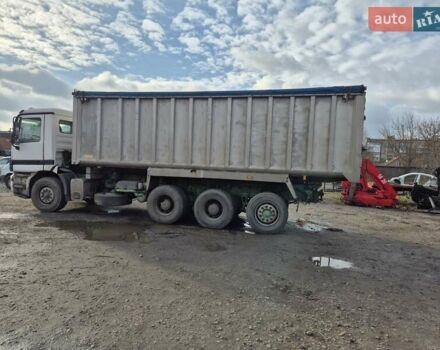 Сірий Мерседес Актрос, об'ємом двигуна 12 л та пробігом 580 тис. км за 9500 $, фото 1 на Automoto.ua