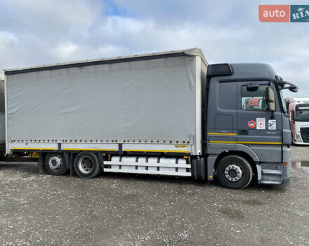 Серый Мерседес Актрос, объемом двигателя 0 л и пробегом 257 тыс. км за 35000 $, фото 7 на Automoto.ua