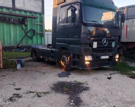 Серый Мерседес Актрос, объемом двигателя 11.95 л и пробегом 2 тыс. км за 13500 $, фото 2 на Automoto.ua