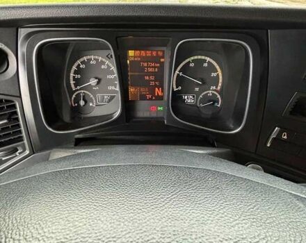 Серый Мерседес Актрос, объемом двигателя 12.9 л и пробегом 720 тыс. км за 22000 $, фото 9 на Automoto.ua