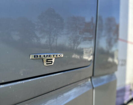 Сірий Мерседес Актрос, об'ємом двигуна 12.81 л та пробігом 1 тис. км за 25900 $, фото 9 на Automoto.ua