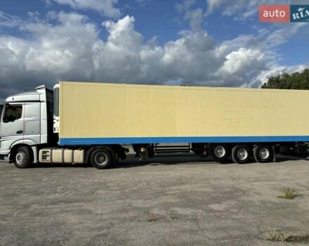 Серый Мерседес Актрос, объемом двигателя 12.9 л и пробегом 720 тыс. км за 22000 $, фото 3 на Automoto.ua