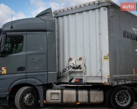 Серый Мерседес Актрос, объемом двигателя 12.8 л и пробегом 1 тыс. км за 19000 $, фото 5 на Automoto.ua