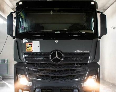 Серый Мерседес Актрос, объемом двигателя 12.8 л и пробегом 1 тыс. км за 19000 $, фото 9 на Automoto.ua