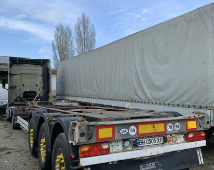 Серый Мерседес Актрос, объемом двигателя 10.68 л и пробегом 806 тыс. км за 26550 $, фото 25 на Automoto.ua