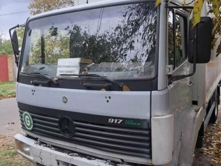 Сірий Мерседес Актрос, об'ємом двигуна 4.25 л та пробігом 300 тис. км за 6800 $, фото 1 на Automoto.ua