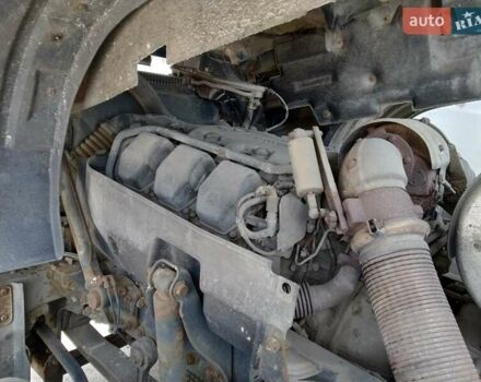Синий Мерседес Актрос, объемом двигателя 12.6 л и пробегом 150 тыс. км за 13500 $, фото 11 на Automoto.ua