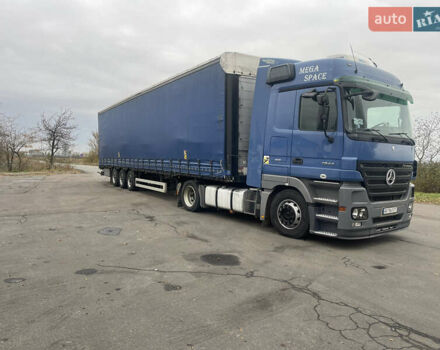 Синий Мерседес Актрос, объемом двигателя 11.95 л и пробегом 1 тыс. км за 20000 $, фото 4 на Automoto.ua