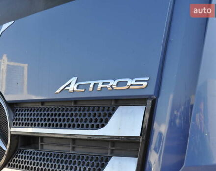 Синій Мерседес Актрос, об'ємом двигуна 12.8 л та пробігом 980 тис. км за 17000 $, фото 8 на Automoto.ua