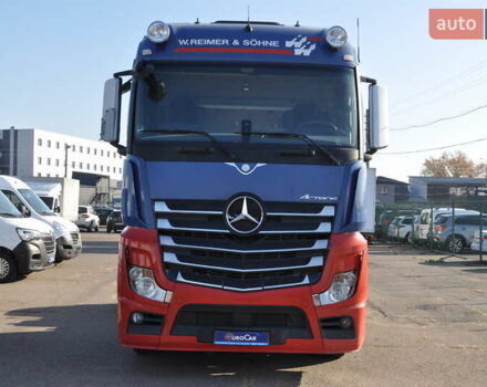 Синій Мерседес Актрос, об'ємом двигуна 12.8 л та пробігом 980 тис. км за 17000 $, фото 1 на Automoto.ua