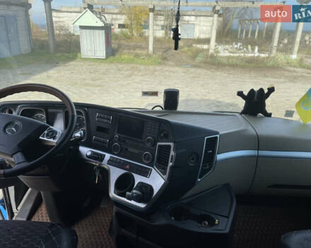 Синий Мерседес Актрос, объемом двигателя 12.81 л и пробегом 1 тыс. км за 28000 $, фото 16 на Automoto.ua