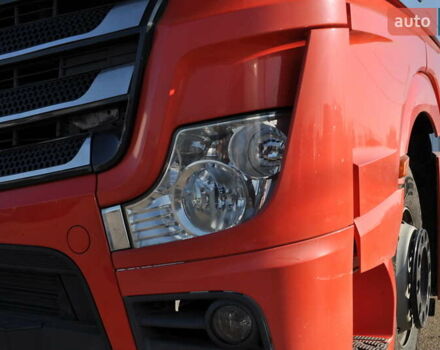 Синій Мерседес Актрос, об'ємом двигуна 12.8 л та пробігом 980 тис. км за 17000 $, фото 5 на Automoto.ua