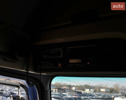 Синій Мерседес Актрос, об'ємом двигуна 12.8 л та пробігом 980 тис. км за 17000 $, фото 68 на Automoto.ua