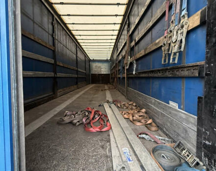 Синій Мерседес Актрос, об'ємом двигуна 12.9 л та пробігом 900 тис. км за 36000 $, фото 22 на Automoto.ua