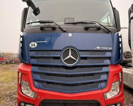 Синий Мерседес Актрос, объемом двигателя 10.68 л и пробегом 540 тыс. км за 21500 $, фото 3 на Automoto.ua