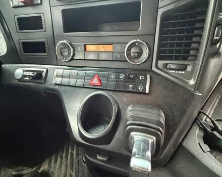 Синий Мерседес Актрос, объемом двигателя 10.68 л и пробегом 540 тыс. км за 21500 $, фото 39 на Automoto.ua