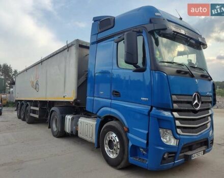 Мерседес Актрос 2016 в Киеве на Automoto.ua Синий Мерседес Актрос, объемом двигателя 12.8 л и пробегом 728 тыс. км за 33347 $, фото 2 на Automoto.ua