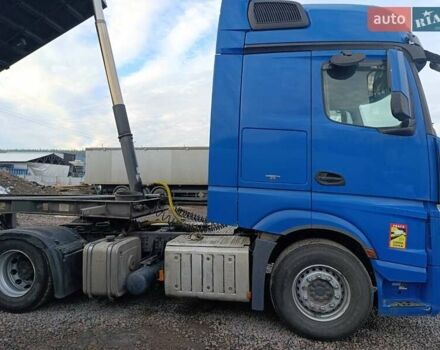 Синий Мерседес Актрос, объемом двигателя 12.81 л и пробегом 824 тыс. км за 23500 $, фото 2 на Automoto.ua