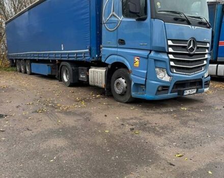 Синий Мерседес Актрос, объемом двигателя 12.81 л и пробегом 800 тыс. км за 21000 $, фото 1 на Automoto.ua