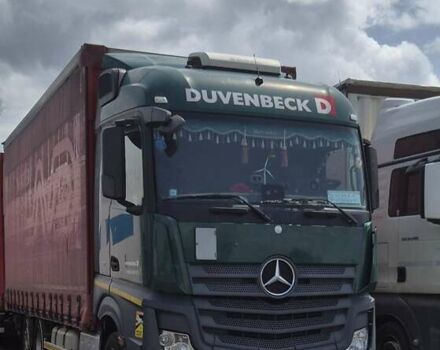 Зелений Мерседес Актрос, об'ємом двигуна 0 л та пробігом 700 тис. км за 36500 $, фото 2 на Automoto.ua