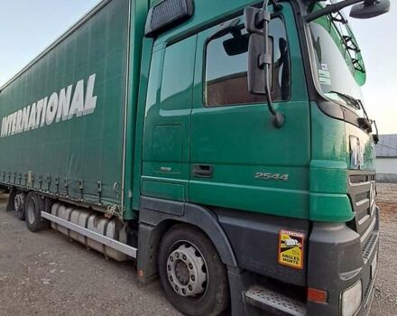 Зеленый Мерседес Актрос, объемом двигателя 12 л и пробегом 2 тыс. км за 28000 $, фото 9 на Automoto.ua