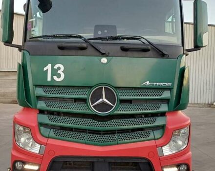 Зелений Мерседес Актрос, об'ємом двигуна 10.68 л та пробігом 879 тис. км за 23000 $, фото 1 на Automoto.ua