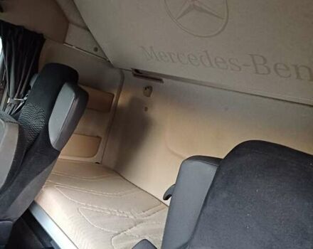 Зелений Мерседес Актрос, об'ємом двигуна 10.68 л та пробігом 879 тис. км за 23000 $, фото 10 на Automoto.ua