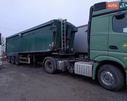 Зелений Мерседес Актрос, об'ємом двигуна 12.81 л та пробігом 662 тис. км за 34900 $, фото 1 на Automoto.ua