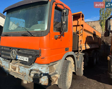 Оранжевый Мерседес Актрос, объемом двигателя 11.95 л и пробегом 400 тыс. км за 35000 $, фото 1 на Automoto.ua