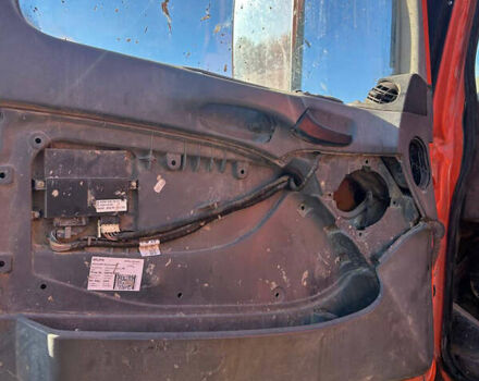 Оранжевый Мерседес Актрос, объемом двигателя 11.95 л и пробегом 400 тыс. км за 35000 $, фото 8 на Automoto.ua