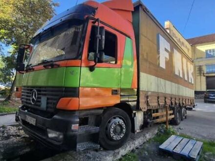 Мерседес Актрос 2001 в Киеве на Automoto.ua Оранжевый Мерседес Актрос, объемом двигателя 12 л и пробегом 800 тыс. км за 15800 $, фото 1 на Automoto.ua