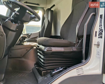 Мерседес Antos 2018 в Владимир-Волынский на Automoto.ua Белый Мерседес Antos, объемом двигателя 7.7 л и пробегом 538 тыс. км за 55555 $, фото 13 на Automoto.ua