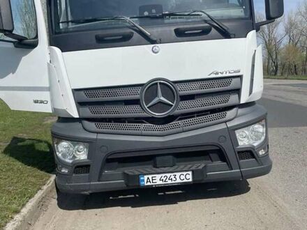 Мерседес Antos 2018 в Днепре (Днепропетровске) на Automoto.ua Белый Мерседес Antos, объемом двигателя 7.7 л и пробегом 343 тыс. км за 96854 $, фото 1 на Automoto.ua