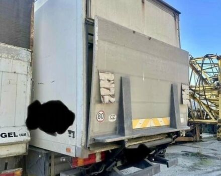 Белый Мерседес Атего, объемом двигателя 4.2 л и пробегом 400 тыс. км за 12000 $, фото 1 на Automoto.ua