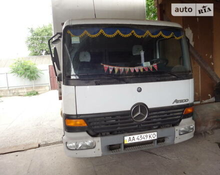 Белый Мерседес Атего, объемом двигателя 4.3 л и пробегом 300 тыс. км за 15900 $, фото 9 на Automoto.ua