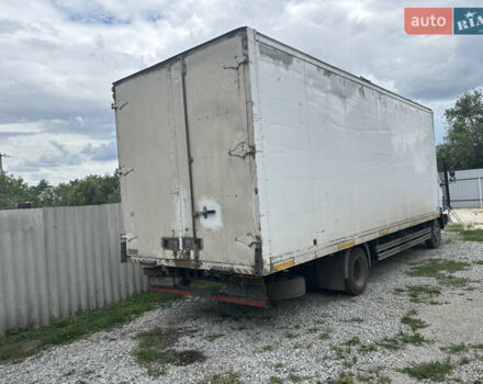 Белый Мерседес Атего, объемом двигателя 4.25 л и пробегом 600 тыс. км за 8500 $, фото 2 на Automoto.ua