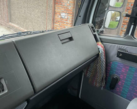 Белый Мерседес Атего, объемом двигателя 4.2 л и пробегом 535 тыс. км за 10500 $, фото 28 на Automoto.ua